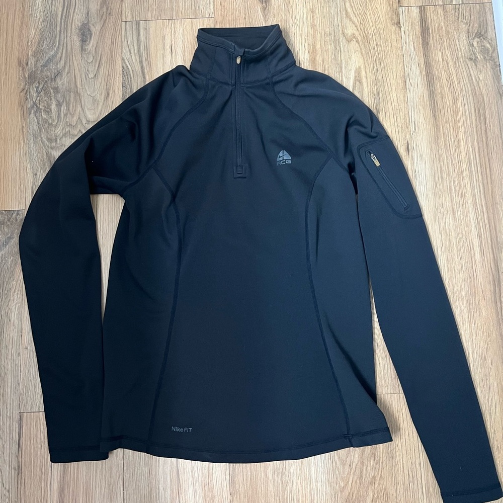 Nike Woman’s Quarter Zip